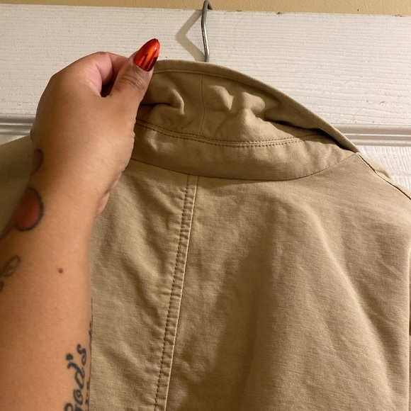 Khaki colored drawstring blazer with pockets, size XL Great condition like new! - Picture 6 of 8